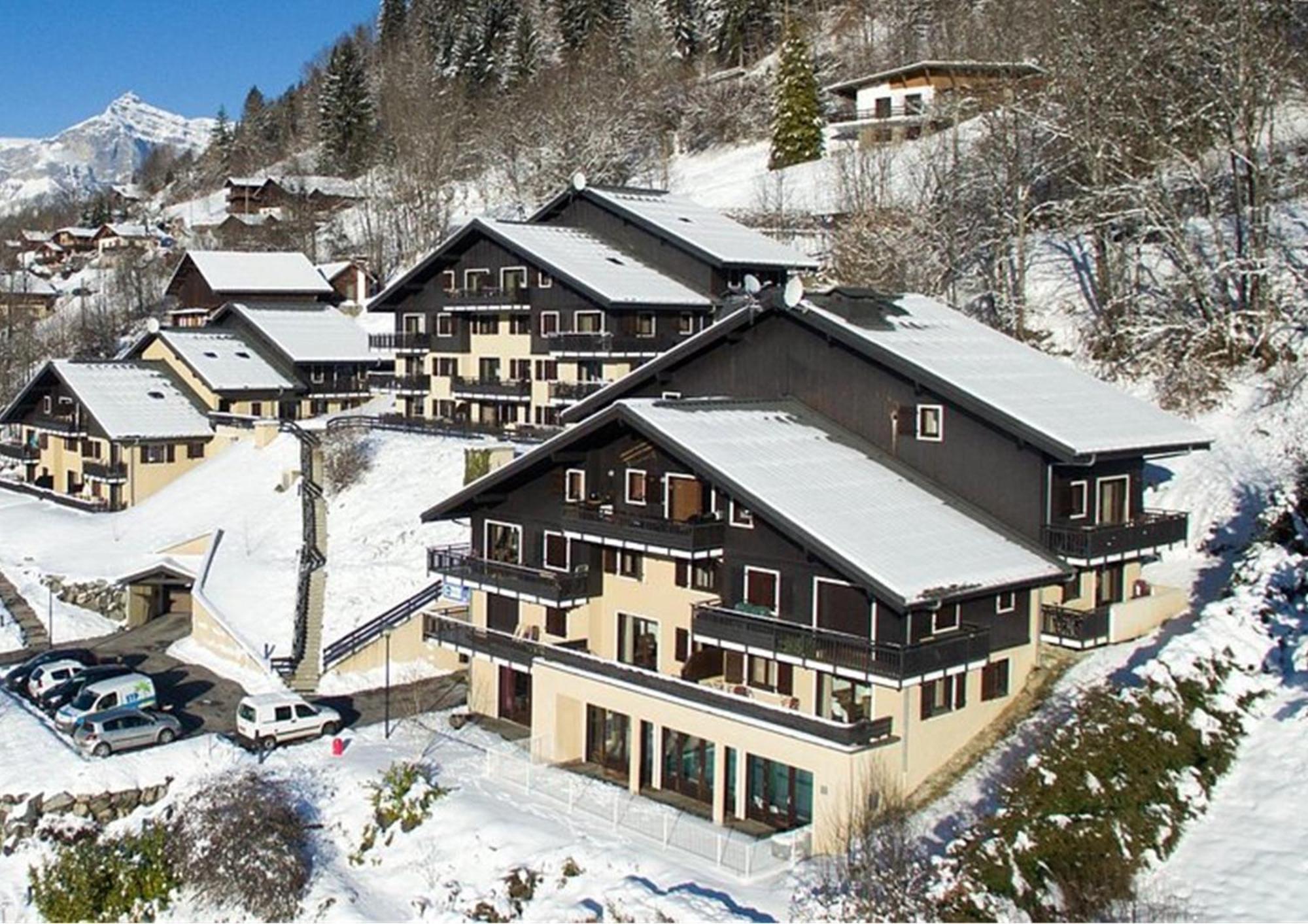 Appartement Dans Chalet Avec Piscine Couverte Saint-Gervais-les-Bains Exterior foto